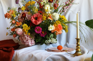 Holiday Designer’s Choice | Festive Celebration Centerpiece