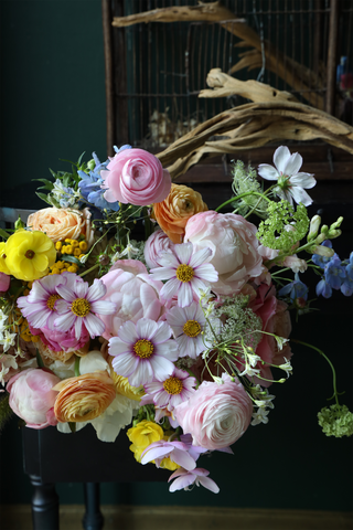 Bridal Shop Centerpiece ( Type D 1 )