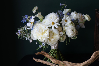 Bridal Shop Centerpiece ( Type E 7 )