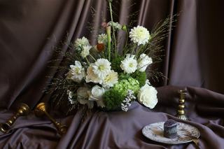 Bridal Shop Centerpiece ( Type F 1 )