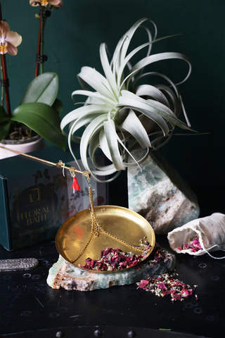 Deluxe Rosé Immersion — Flower, Wine & Bath